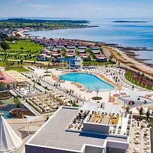 Arena Grand Kazela Homes 梅杜林