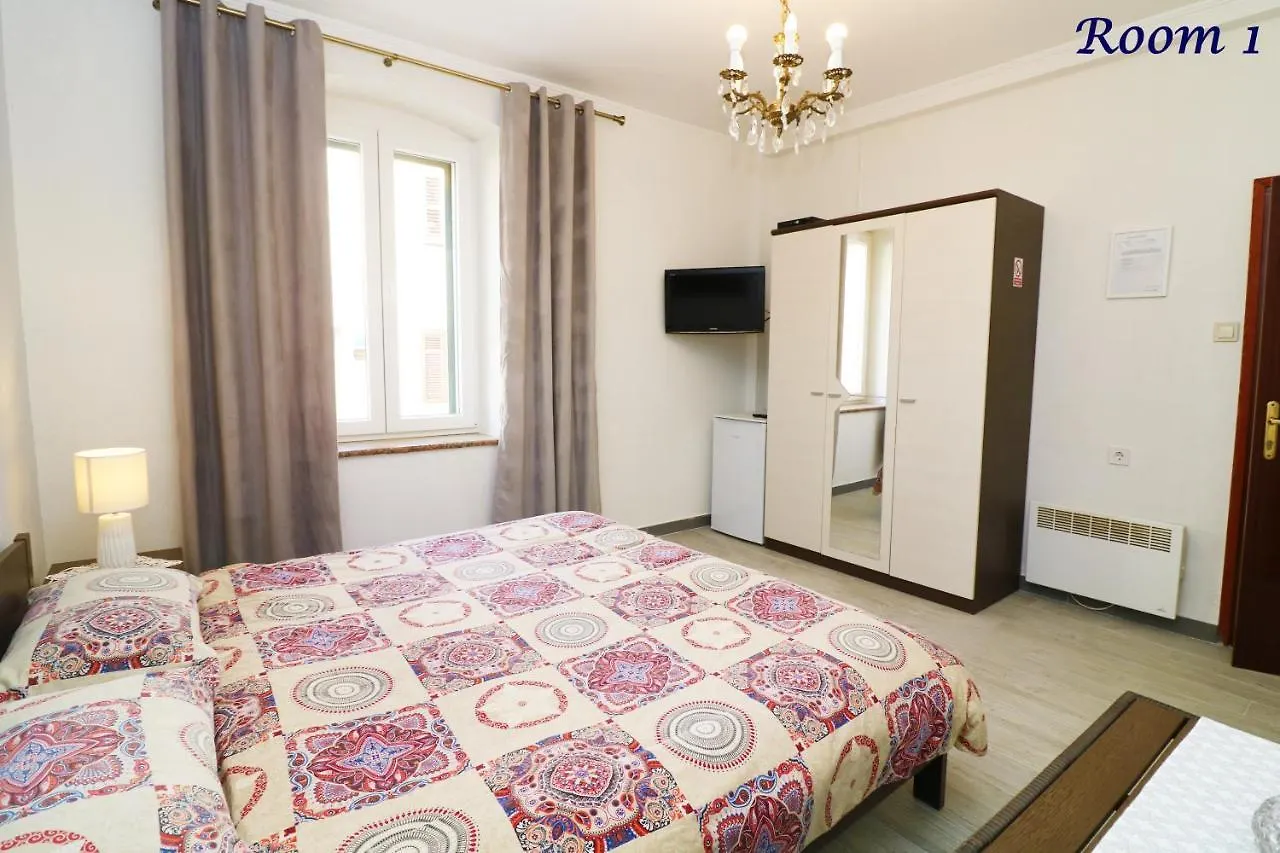 Old Town Rooms And Apartment Croatia